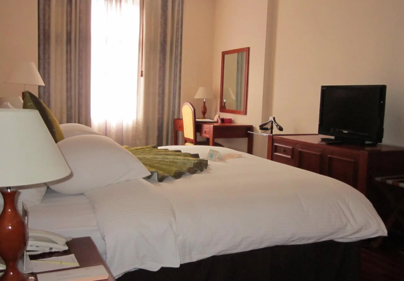 First Hotel - New Wing — забронировать отель в Хошимине