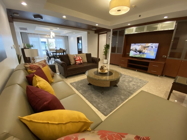 JJ Suites - Your Home on 11 — отель с удобным расположением в Бангкоке