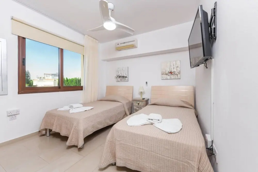 Nissi Beach Apartment 1 — отель в Айя-Напа, Кипр