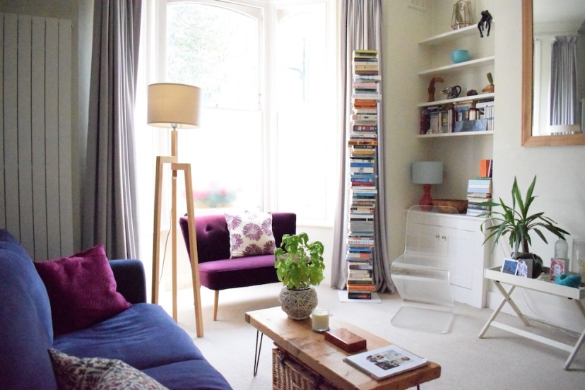 Spacious 1 Bedroom Victorian Apartment — отель с удобствами в Лондоне