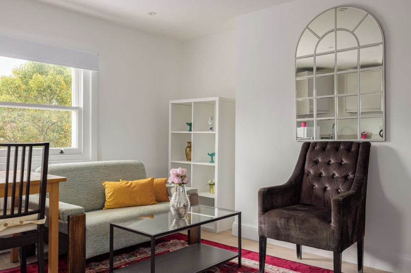 Picktheplace Kensington Lux Apartments III — отель с удобным расположением в Лондоне
