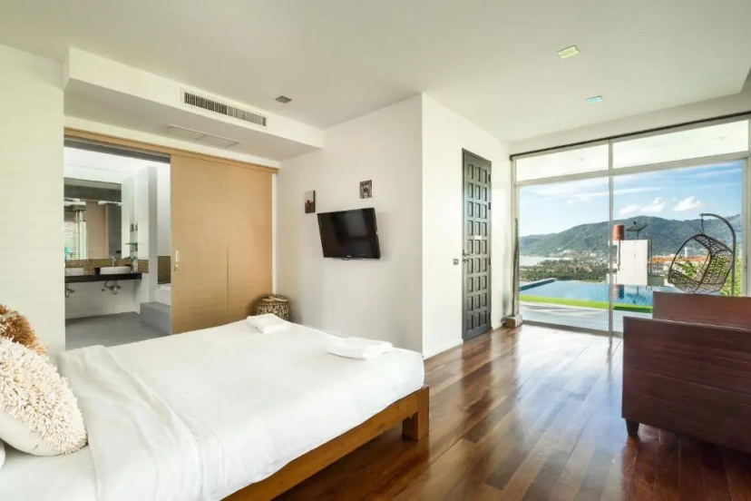 Sirirat Sea View Villa 5 — отель в Патонг, Таиланд