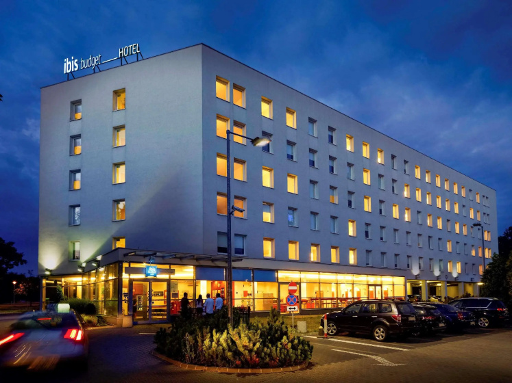 Ibis Styles Warszawa Centrum — забронировать отель в Варшаве
