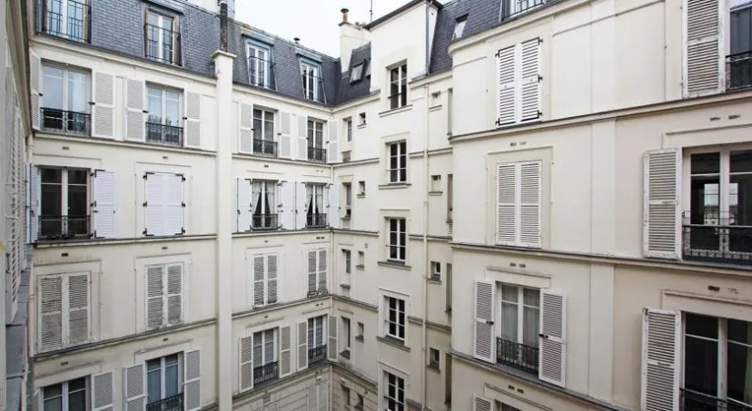 Parisian Home - Invalides — комфортный отель в Париже