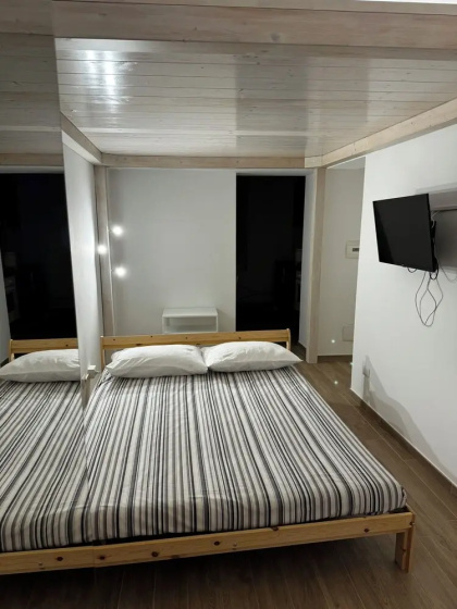 Terno su Napoli Center Suite Apartment — забронировать отель в Неаполе