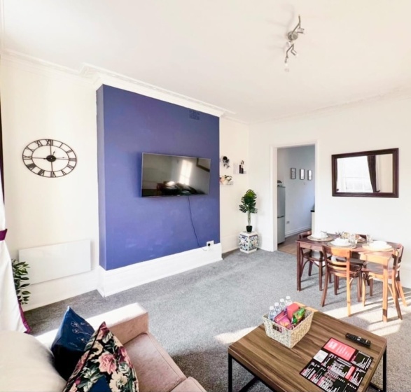 Camden 3-bed, Sleeps 6, 1 Min to Tube & Parking — отель с удобным расположением в Лондоне