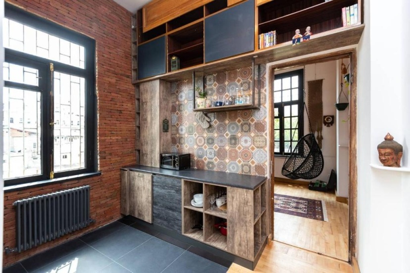 Wehost apartment with Fireplace — забронировать отель в Тбилиси
