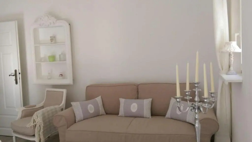 Цены на Romantic Style Apartment Berlin в Берлине