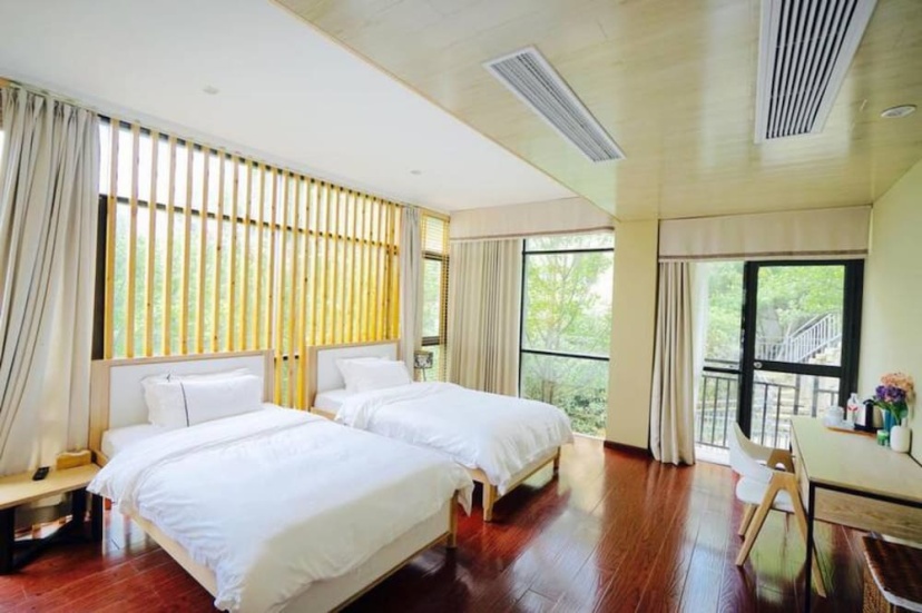 Цены на Yiyun Botique Inn Water Front Villa в Ханчжоу
