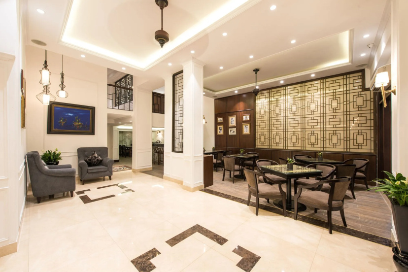 Hong Ngoc Cochinchine Hotel — отель рядом с интересными местами в Ханое