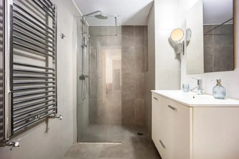 Sunny 1bedroom Cozy Flat in the Acropolis Area — отзывы гостей и цены