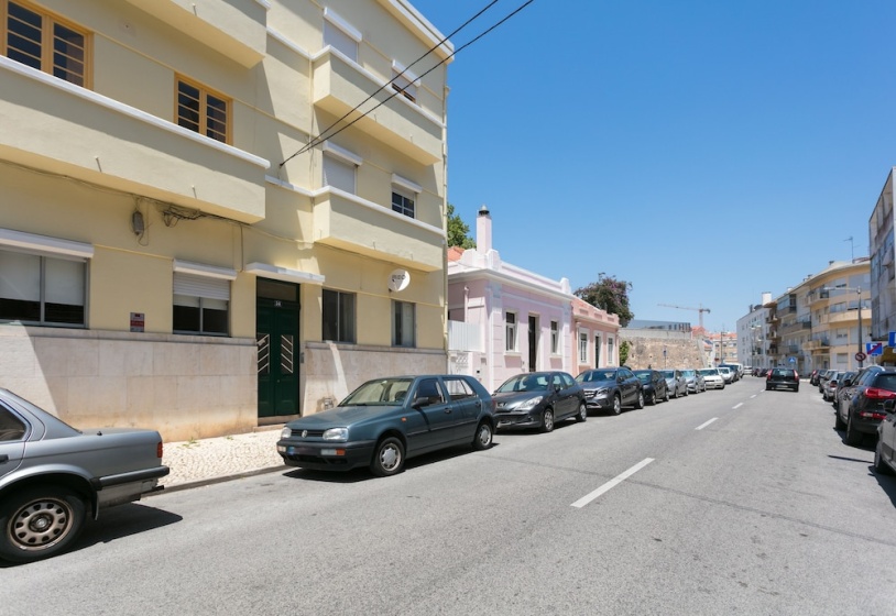 Vintage Apartment in Historic Lisbon — отель с удобным расположением в Лиссабоне