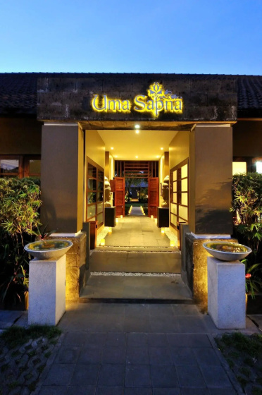 Uma Sapna Seminyak — отель с удобным расположением в Кута
