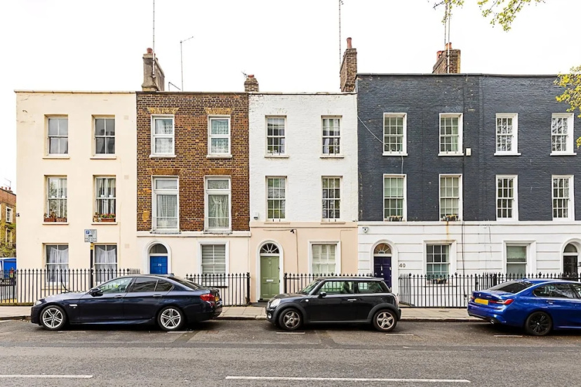 Цены на Beautiful Modern 4BR House in Central London в Лондоне