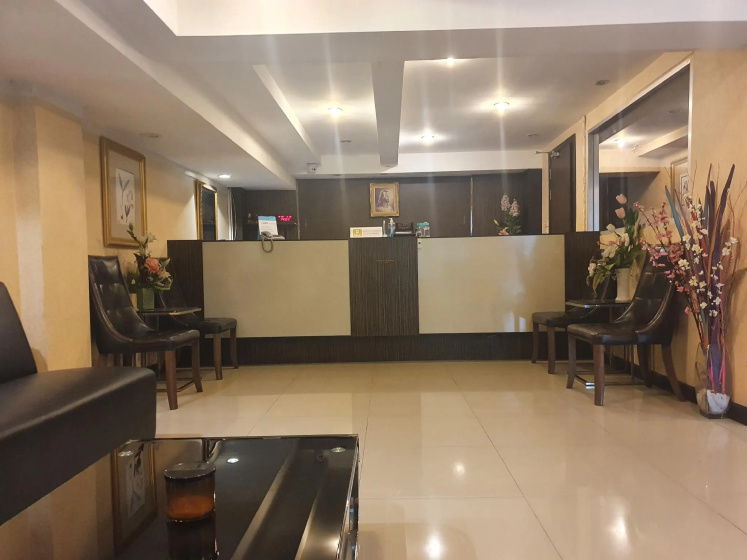 499 Hotel Ratchadapisek Bangkok — забронировать отель в Бангкоке