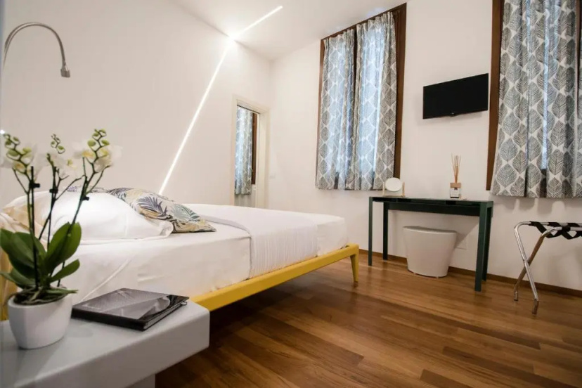 Stemar Apartments 1 — отель в Венеции, Италия