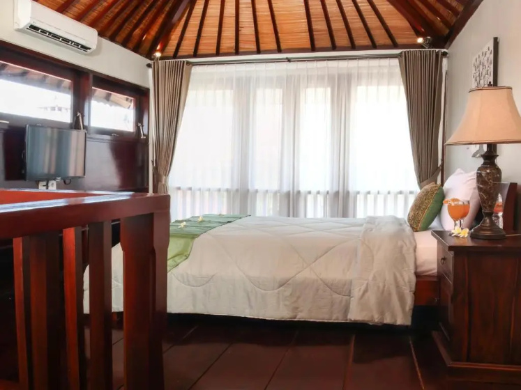 Linda Villa Sanur 3 — отель в Денпасар, Индонезия