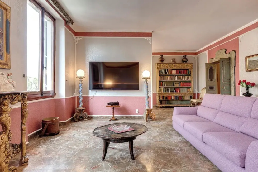 Mamo Florence - Fiorenza Historical Apartment — комфортный отель в Флоренции