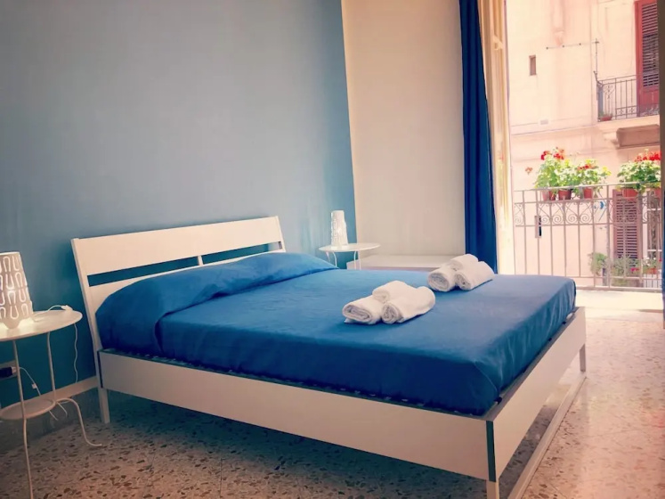 Arco di Trionfo Palermo Bed & Breakfast — отель в Палермо, Италия