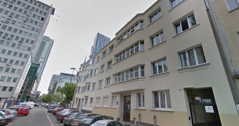 Apartment next to Central Railway Station — комфортный отель в Варшаве