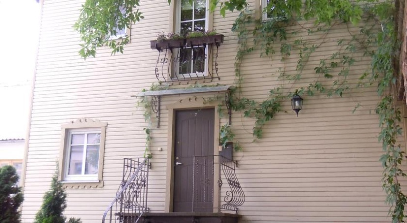Small House Vilnius Centre — комфортный отель в Вильнюсе