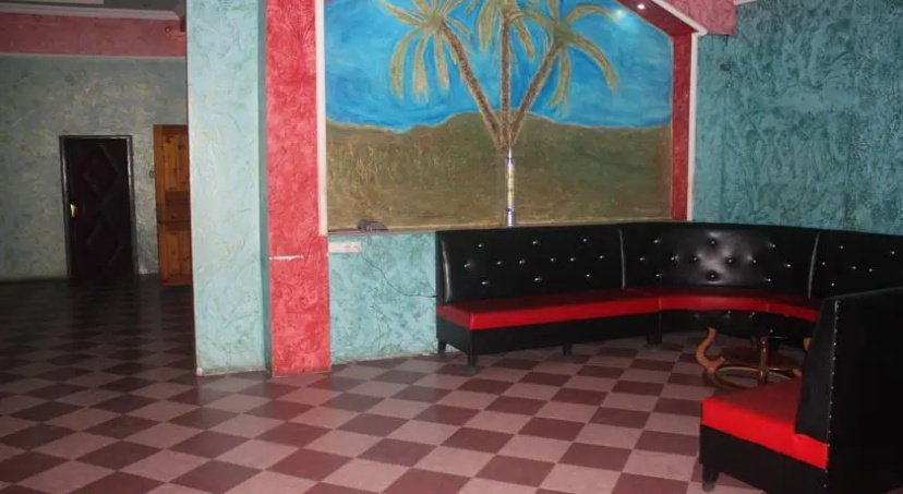 Beso Hotel - Hotel in Batoumi - Photo 1