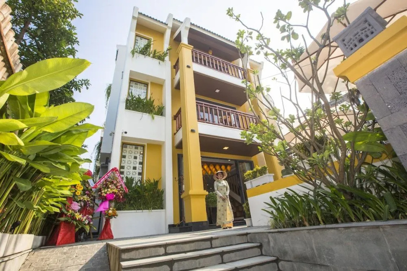 MaiChi Villa Hoi An — отель с удобствами в Дананге