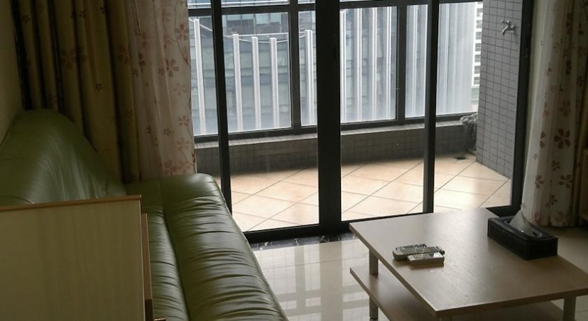 Guangzhou Pin Jing Guang Hong Tian Qi Apartment — отель с удобствами в Гуанчжоу
