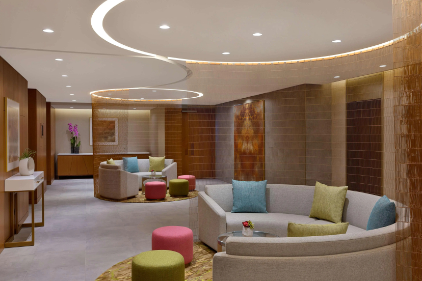 DoubleTree by Hilton Sharjah Waterfront Hotel & Residences, Шарджа, Объединенные Арабские Эмираты
