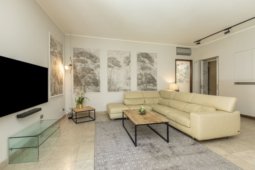 Holiday Apartment Campo Marzio with terrace — отель с удобным расположением в Риме