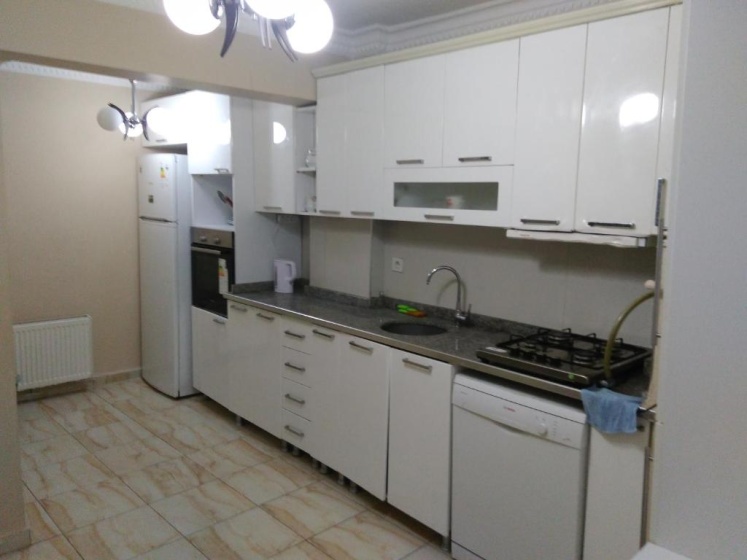 Bedir Comfortable Apartment 120m to Taksim Square — отель в Стамбуле, Турция