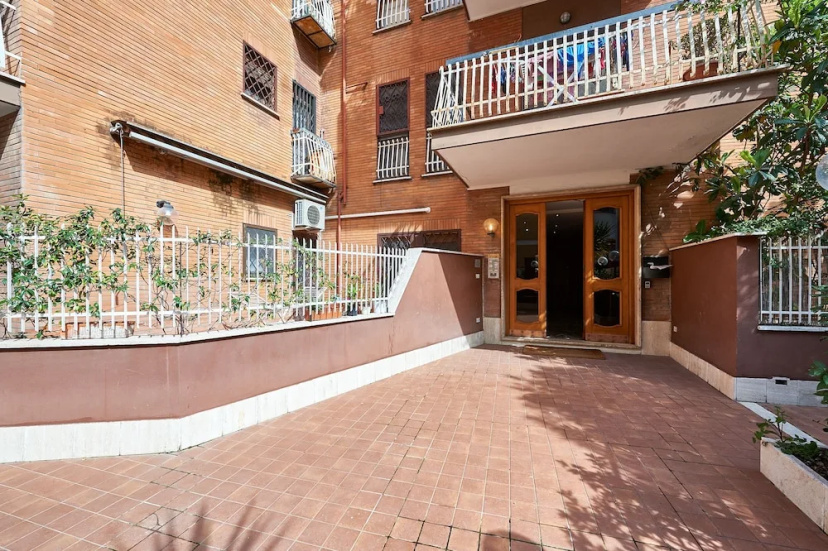 Anastasio II apartment — комфортный отель в Риме
