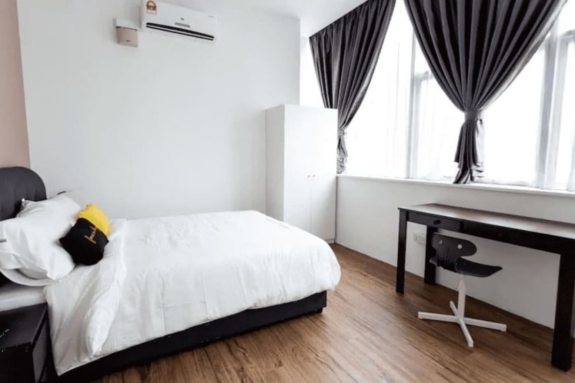 Цены на 3r2b Bkt Bintang KL Town City by SYNC в Куала-Лумпуре
