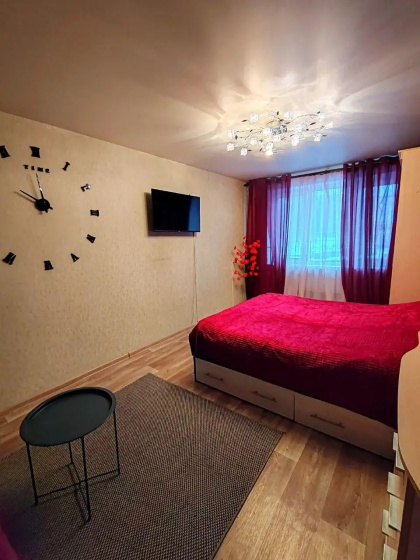 Apartamenty na prospekte Ciolkovskogo 80A — отель с удобствами в Дзержинск