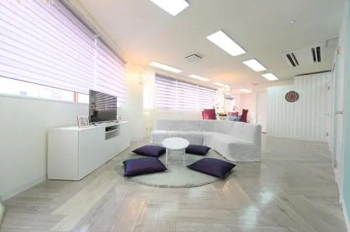 Цены на Sweet House Umedaminami в Осаке