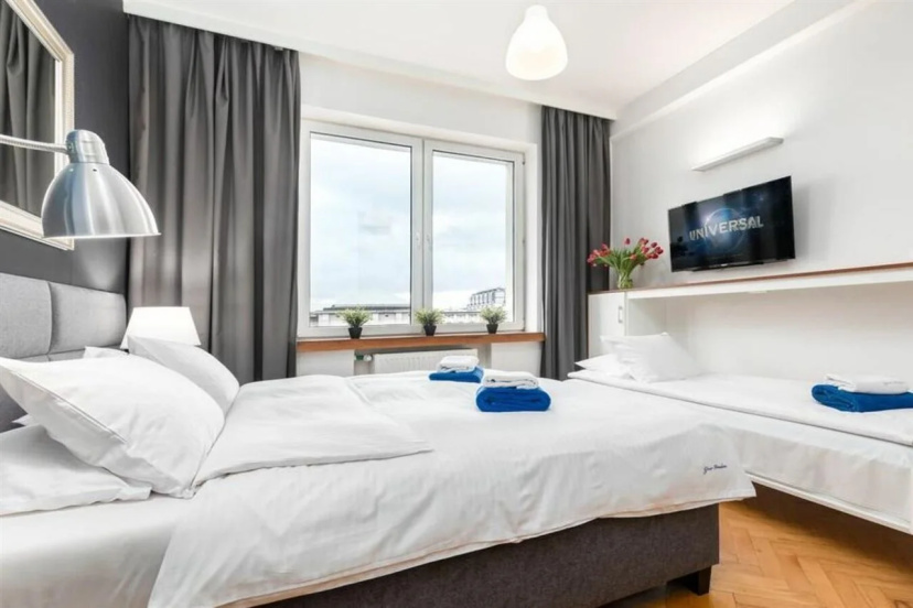 Smolna Apartments by Your Freedom 3 — отель в Варшаве, Польша