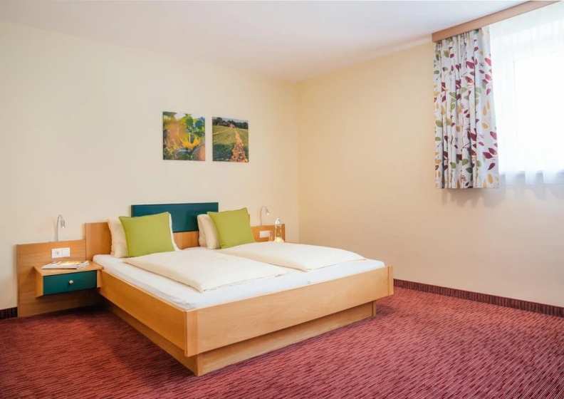 Gasthof Martinhof - Hotel in Wildon - Photo 1
