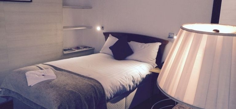 Kensington Cromwell Apartments — отель с удобствами в Лондоне