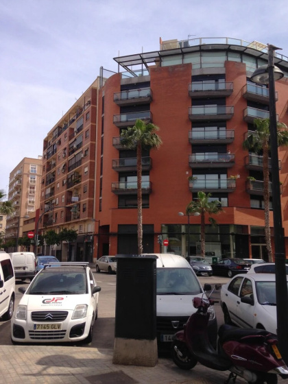 Apartment with 3 Bedrooms in València, with Wifi - 4 Km From the Beach — отель с удобствами в Валенсии