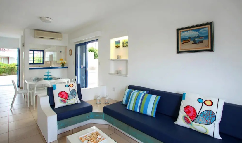 Цены на Villa Julie in Protaras в Протарас