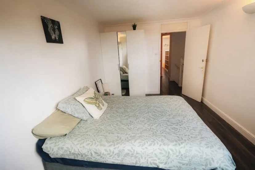 London Luxury Flat - Upper Whistler Walk 3 — отель в Лондоне, Соединенное Королевство
