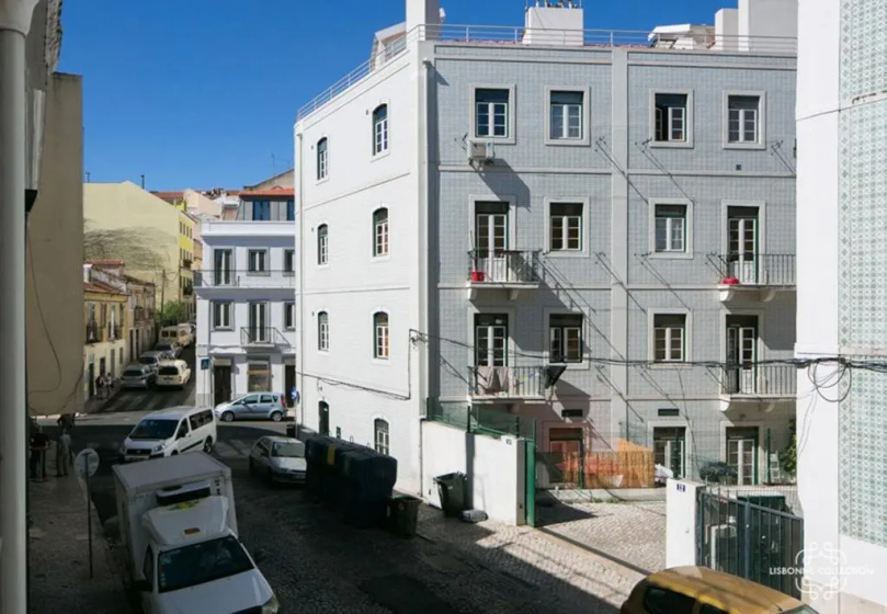 Цены на Modern and Comfort Apartment 25 by Lisbonne Collection в Лиссабоне