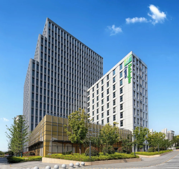 Holiday Inn Express Shanghai Changfeng Park by IHG — забронировать отель в Шанхае