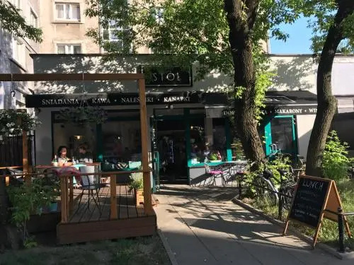 Apartament Karmelicka 19 Muzeum Polin — отель с удобным расположением в Варшаве