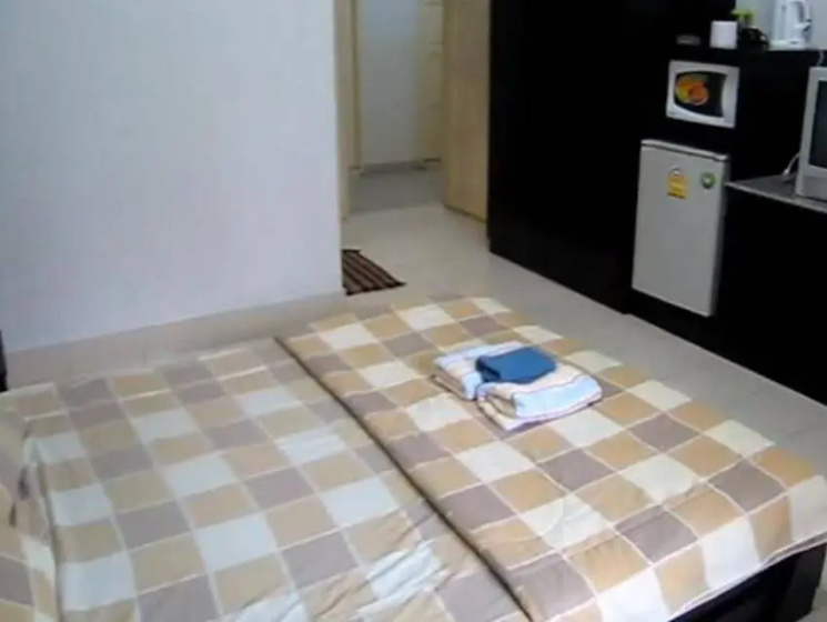 Phet Place Apartment(เพชรเพลส อพาร์ทเมนท์ บางโพ (phet place Apartment)) — отель в Бангкоке, Таиланд