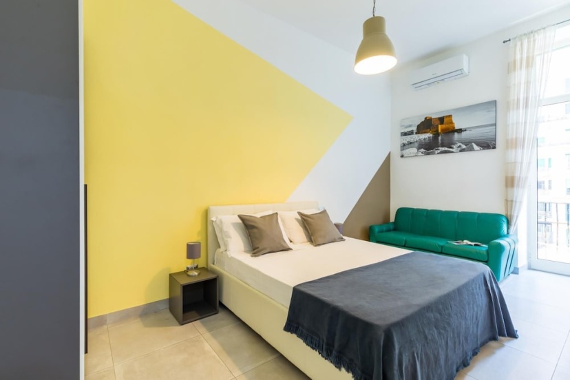 Foria 49 Apartment 1 by Wonderful Italy — отель в Неаполе, Италия