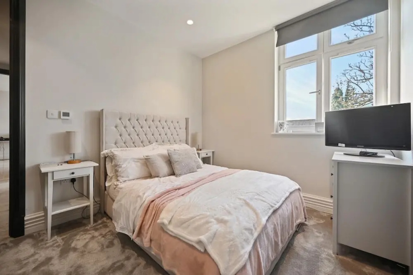 Brampton Grove Cozy Apartment - London — отель с удобствами в Лондоне
