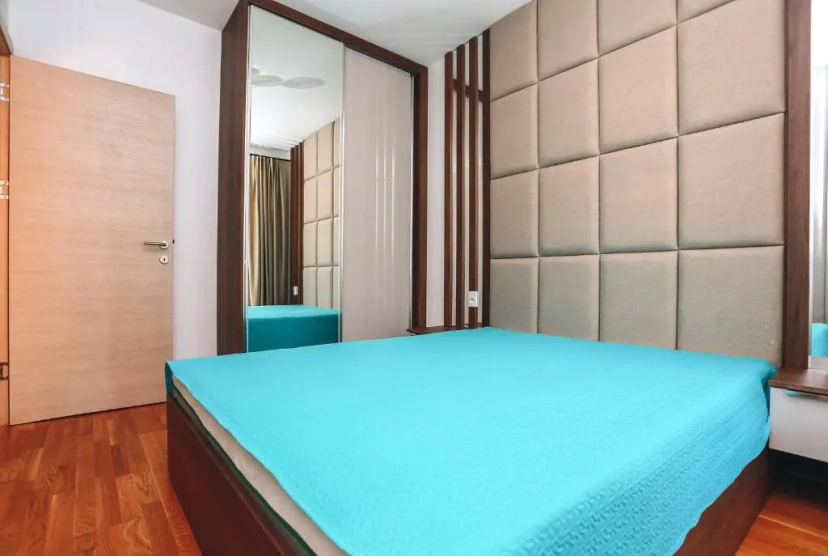 Status-M apartments140 — отель с удобным расположением в Будва
