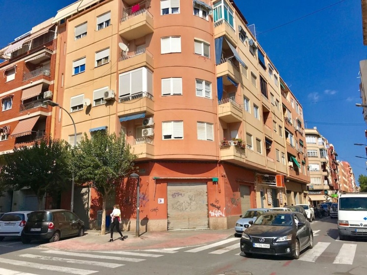 Apartment on Capitán Dema — забронировать отель в Аликанте