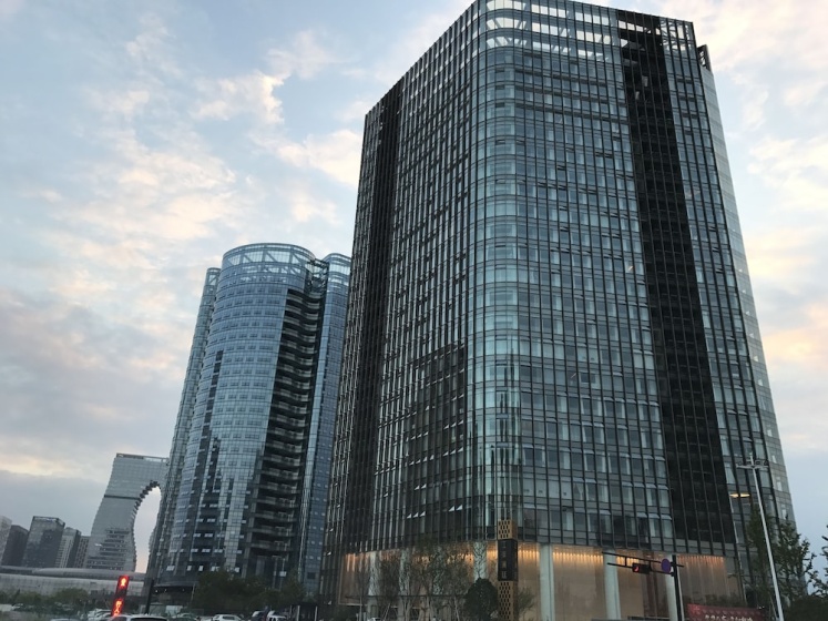 Riverside Apartments — отель в Ханчжоу, Китай